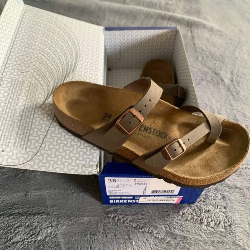 Womens Birkenstock. Size 7